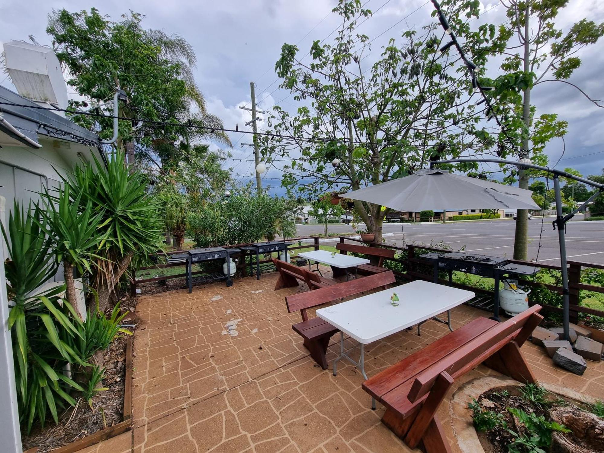 Y Motels Yarraman Ngoại thất bức ảnh
